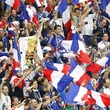 Přední stránky francouzských deníků plní noví fotbaloví šampioni.