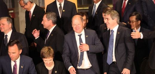 Ministři financí a šéfové centrálních bank zemí G20 v Argentině. 