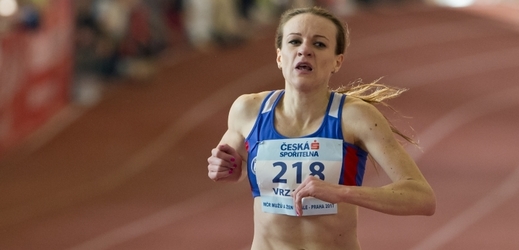 Běžkyně Vrzalová zlepšila v Londýně letitý rekord na jednu míli.