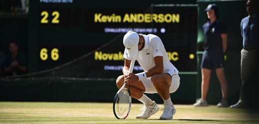 Srbský tenista Novak Djokovič zažil nepříjemnou situace.