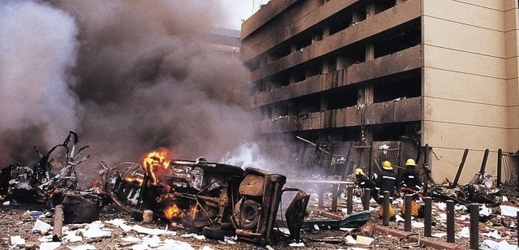 Velvyslanectví USA v Keňi po teroristickém útoku. 