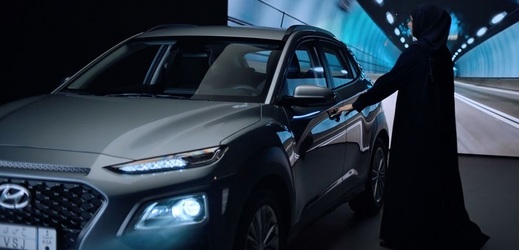 Hyundai podporuje kampaní lepší budoucnost pro saúdské ženy.