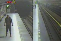 Policisté hledají muže podezřelého z napadení v pražském metru.