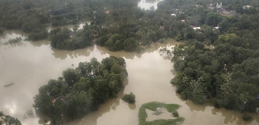 Nejsilnější monzuny za poslední století zasáhly tropický stát Kérala.