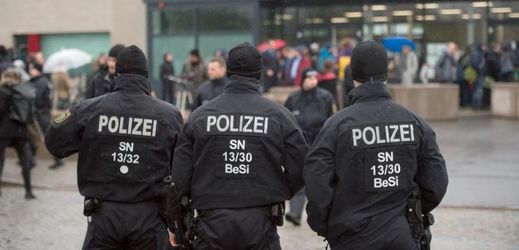 Drážďanská policie, Německo.