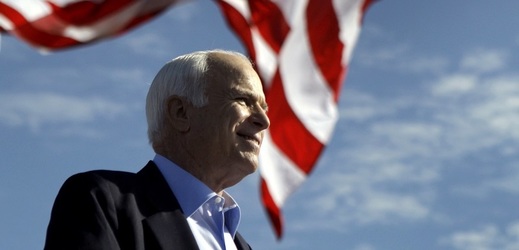 Muž pevných zásad, napsal o McCainovi předseda ODS Petr Fiala.