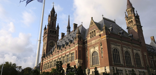 Mezinárodní soudní dvůr v Haagu.