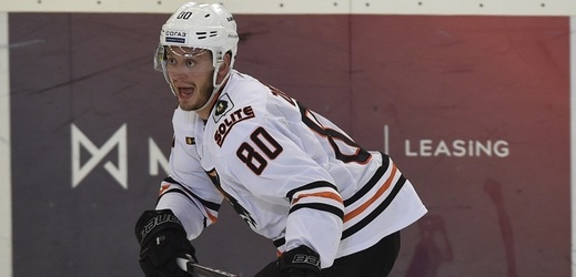 Tomáš Zohorna výrazně přispěl k první výhře Chabarovsku v nové sezoně KHL.