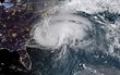 Hurikán Florence nejvíce ohrožuje pobřeží Severní a Jižní Karolíny na východě USA.