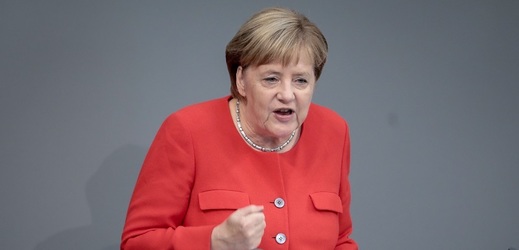 Německá vláda kancléřky Angely Merkelové se řítí do další krize.
