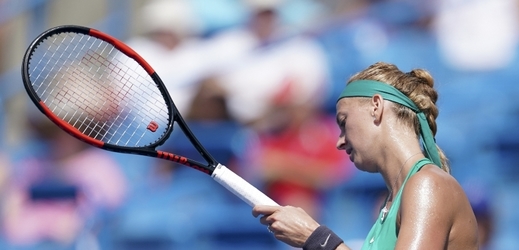 Petra Kvitová skončila v anketě WTA o sto hlasů druhá za Ruskou Šarapovovou.