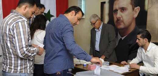 Volby uspořádané režimem Bašára Asada v Sýrii.