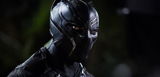 Black Panther (Chadwick Boseman).