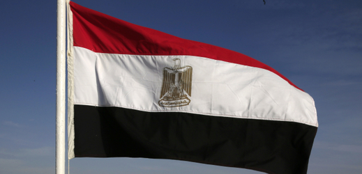 Egyptská vlajka. (Ilustrační foto).