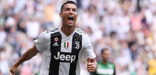 Cristiano Ronaldo, jedna z letních posil Juventusu Turín.