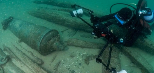 Vrak 400 let staré nalezené lodi.