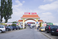 Vietnamské velkoobchodní centrum a tržnice Sapa.