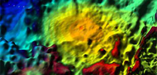 Obraz vzniklý měřením gravitačního pole zachycuje kráter ve východní části Antarktidy.