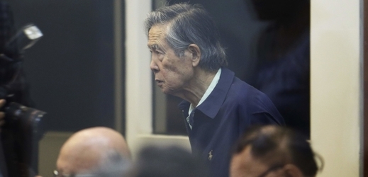 Bývalý prezident Peru Albert Fujimori u soudu.