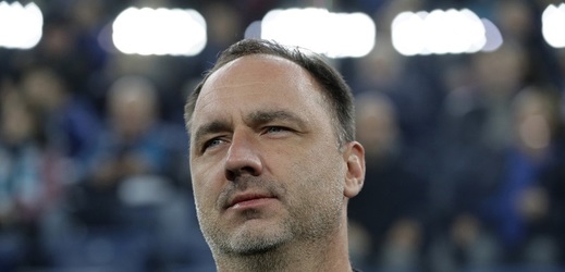 Trenér Slavie Jindřich Trpišovský v zápase proti Zenitu Petrohrad.