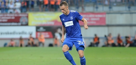 Vedení fotbalové Olomouce se odvolalo proti trestu pro záložníka Šimona Faltu.