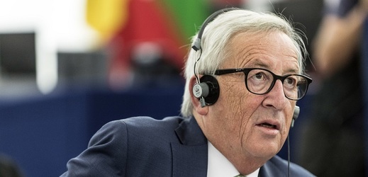 Jean-Claude Juncker věří, že by se dohoda o brexitu mohla dotáhnout do konce listopadu.