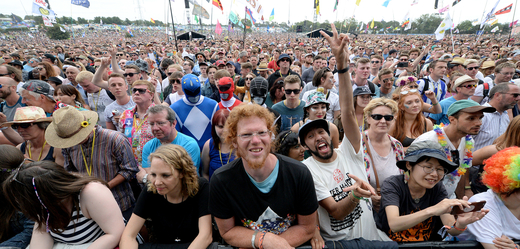 Fanoušci na festivalu Glastonbury, 2017.