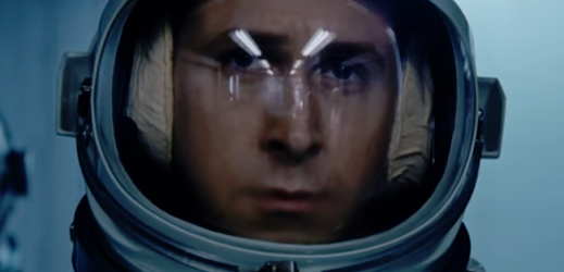 Neila Armstronga si zahrál Ryan Gosling.