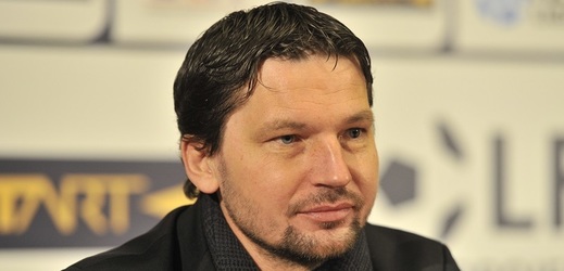 Garant projektu videorozhodčích Roman Hrubeš dostal padáka.