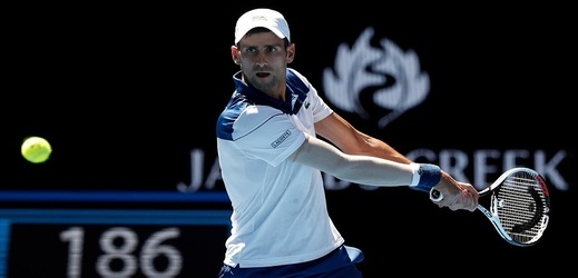 Novak Djokovič postoupil v Šanghaji do čtvrtfinále.