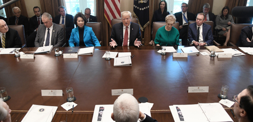 Setkání Trumpova kabinetu.