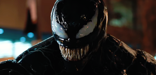 Snímek z filmu Venom.