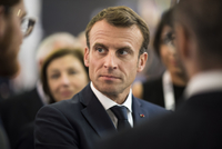 Emmanuel Macron se stal obětí stalkingu.