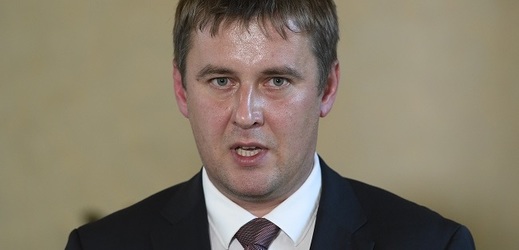 Ministr zahraničí Tomáš Petříček (ČSSD). 