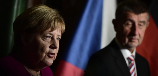 Angela Merkelová na pátečním setkání s Andrejem Babišem.