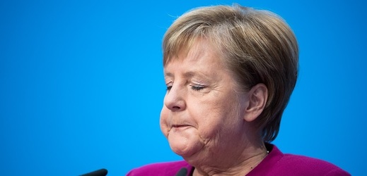 Angela Merkelová se v příštích volbách nebude ucházet o post kancléřky a šéfky CDU.
