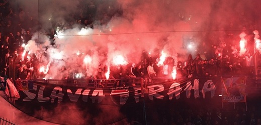 290. pražské derby nabídlo fanouškům čtyři branky. Zápas skončil remízou.