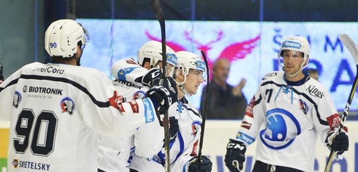 Hokejisté Plzně sice v extralize čtyřikrát za sebou prohráli, ale v Lize mistrů už v úvodním osmifinále na ledě Bolzana prakticky rozhodli o postupu.