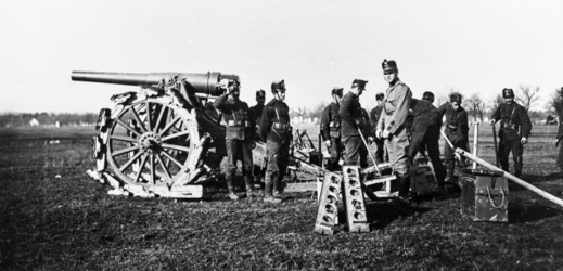 Vojáci švýcarské armády za první světové války.