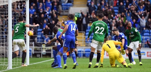 Cardiff otočil zápas proti Brightonu, rozhodl v 90. minutě Bamba.