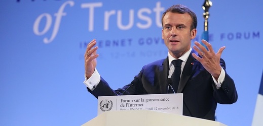 Francouzský prezident Emmanuel Macron nastínil svou představu o bezpečnosti internetu.