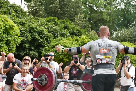 Jiří Tkadlčík je nejsilnějším mužem světa do 105 kg.