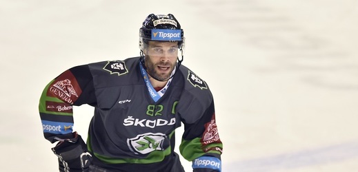 Hokejista Mladé Boleslavi Michal Vondrka.