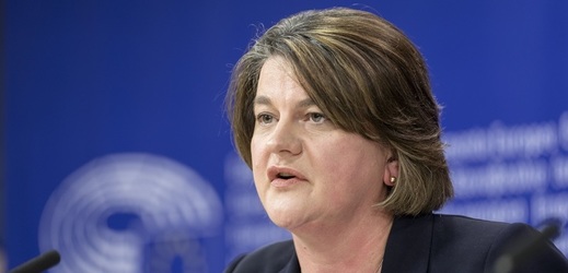 Šéfka severoirské Demokratické unionistické strany (DUP) Arlene Fosterová.