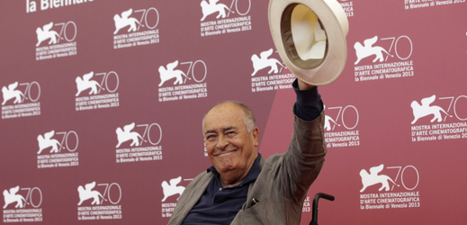 Italský režisér a scenárista Bernardo Bertolucci.