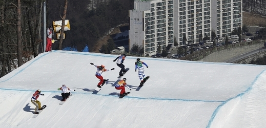 Snowboardcrossařka Samková svůj druhý závod v EP vyhrála.