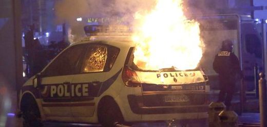 Protesty ve Francii.
