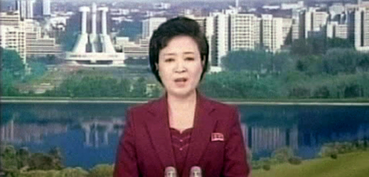 Severokorejská televize zřejmě vymění svou nejznámější hlasatelku. 
