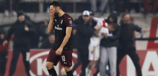 AC Milán dostal pokutu 12 milionu eur, hrozí mu i vyloučení z pohárů. 