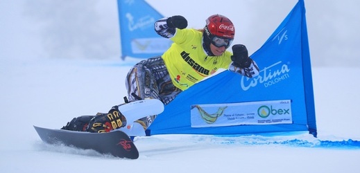 Ester Ledecká v příštím snowboardovém závodě opět oblékne žlutý trikot.
